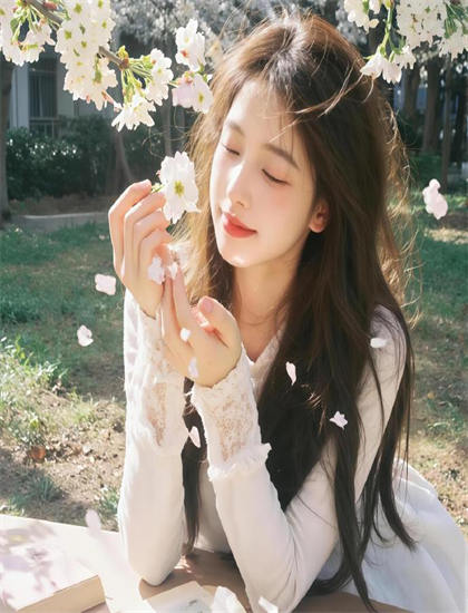 中国人在线观看免费高清完整版_2026年最新夜间福利视频_药屋少女的呢喃第二季在线观看